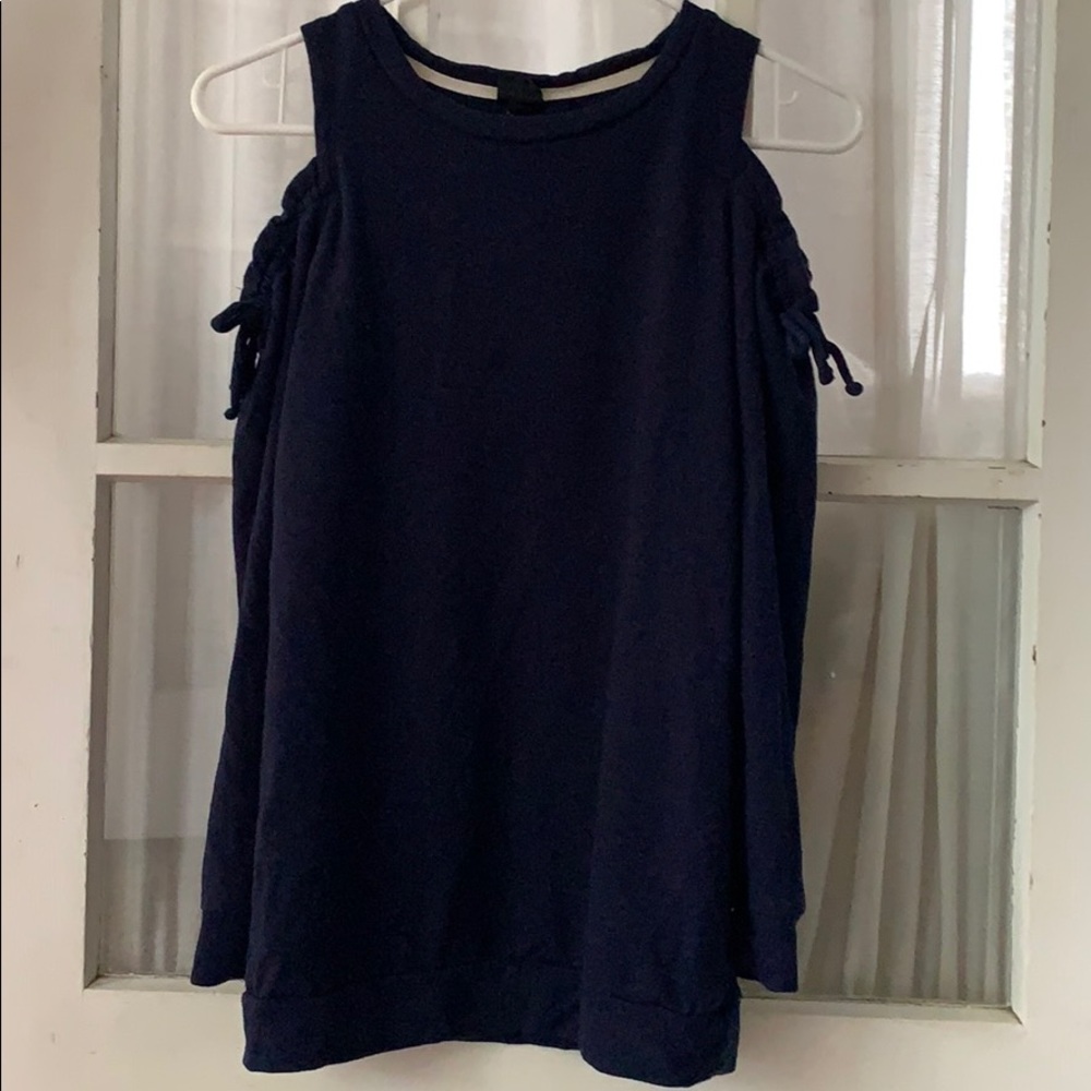 Target art class grand navy blue sweater with bows